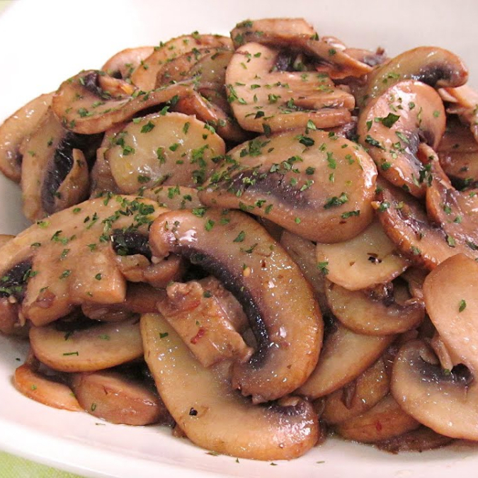 Champiñones Salteados