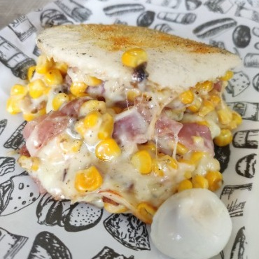 Arepa Maiz Tocineta en combo