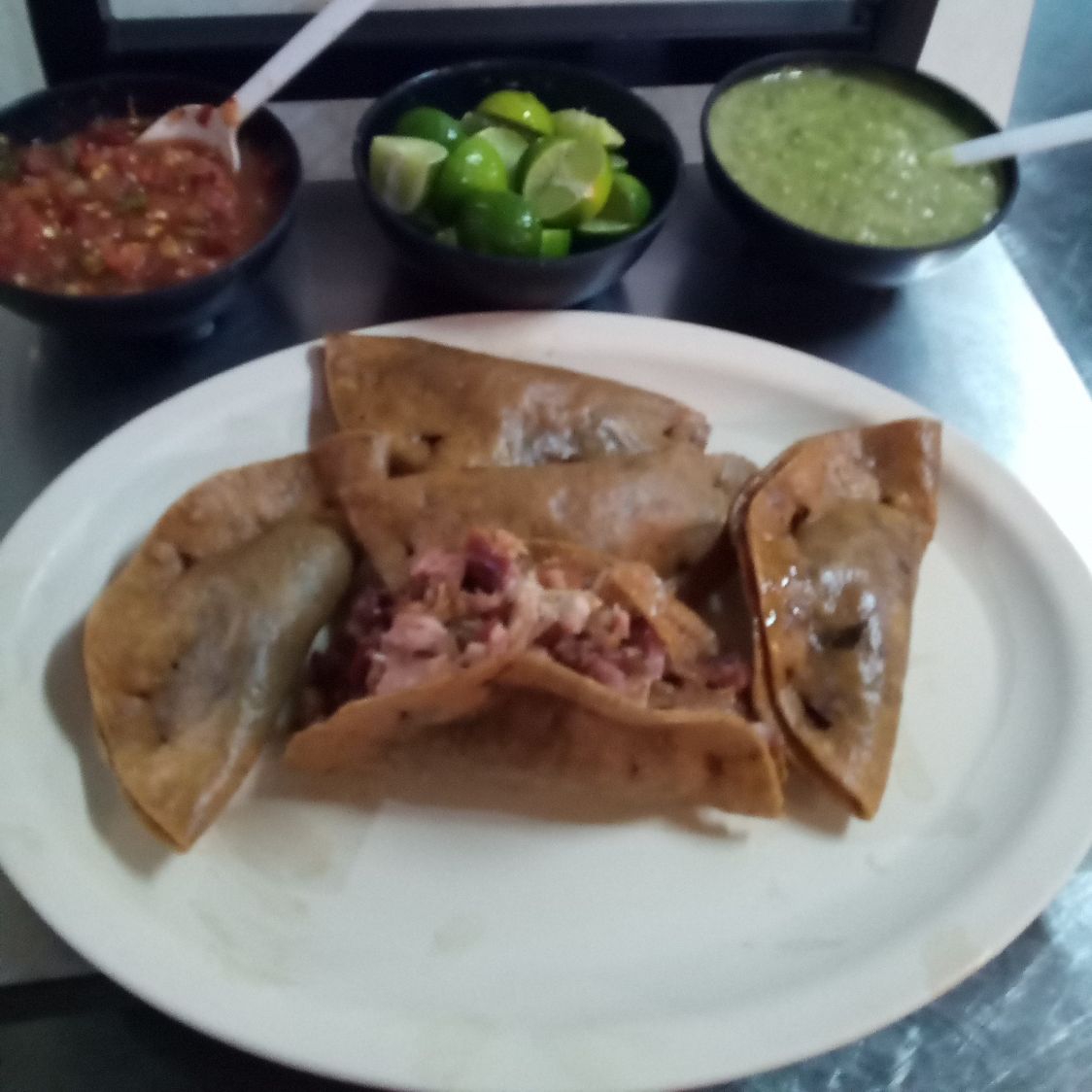 2 Tacos de Maciza + 2 Quesadillas Sesos