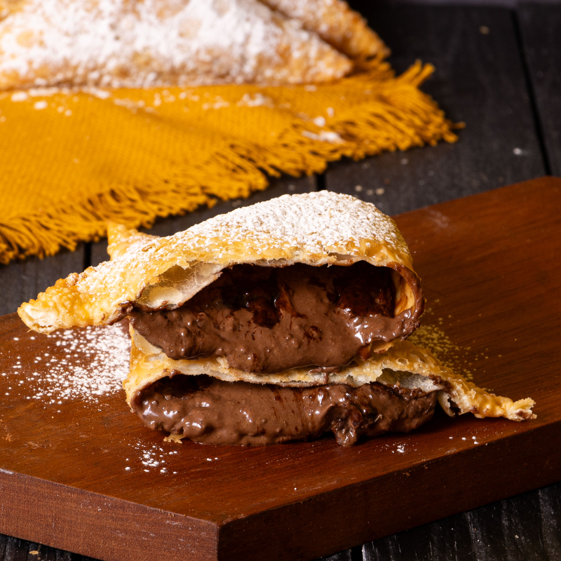 Recheado com creme crocante de Ovomaltine