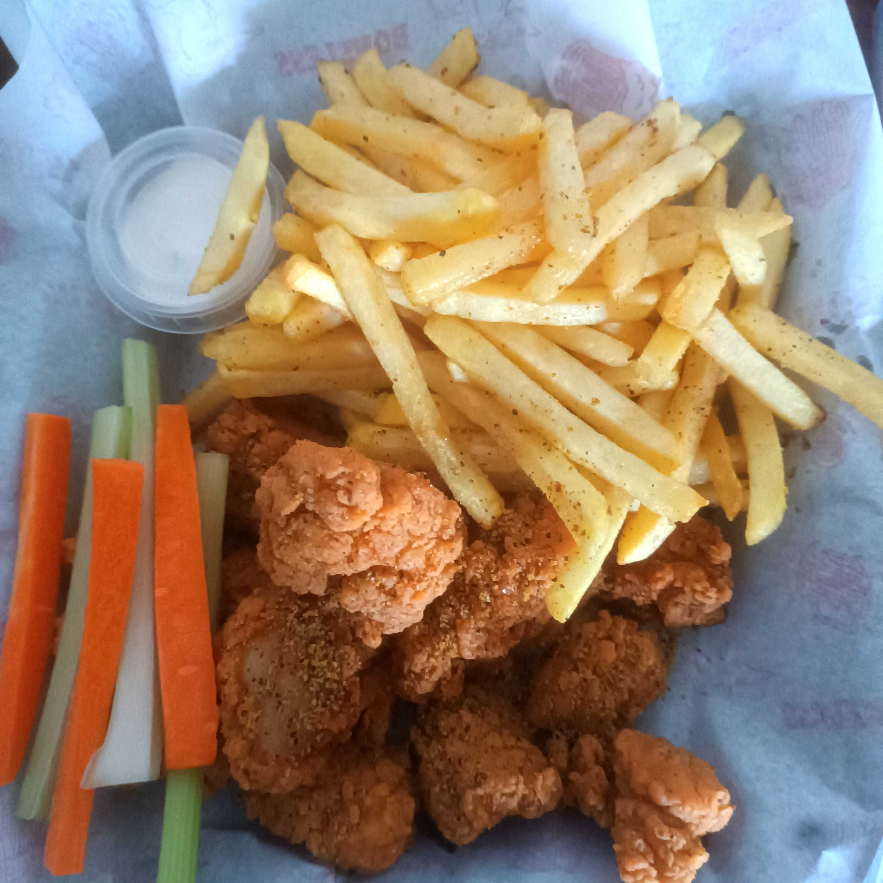 BONELESS Lemon Pepper Con Papas