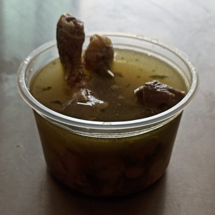 Consomé de Pollo