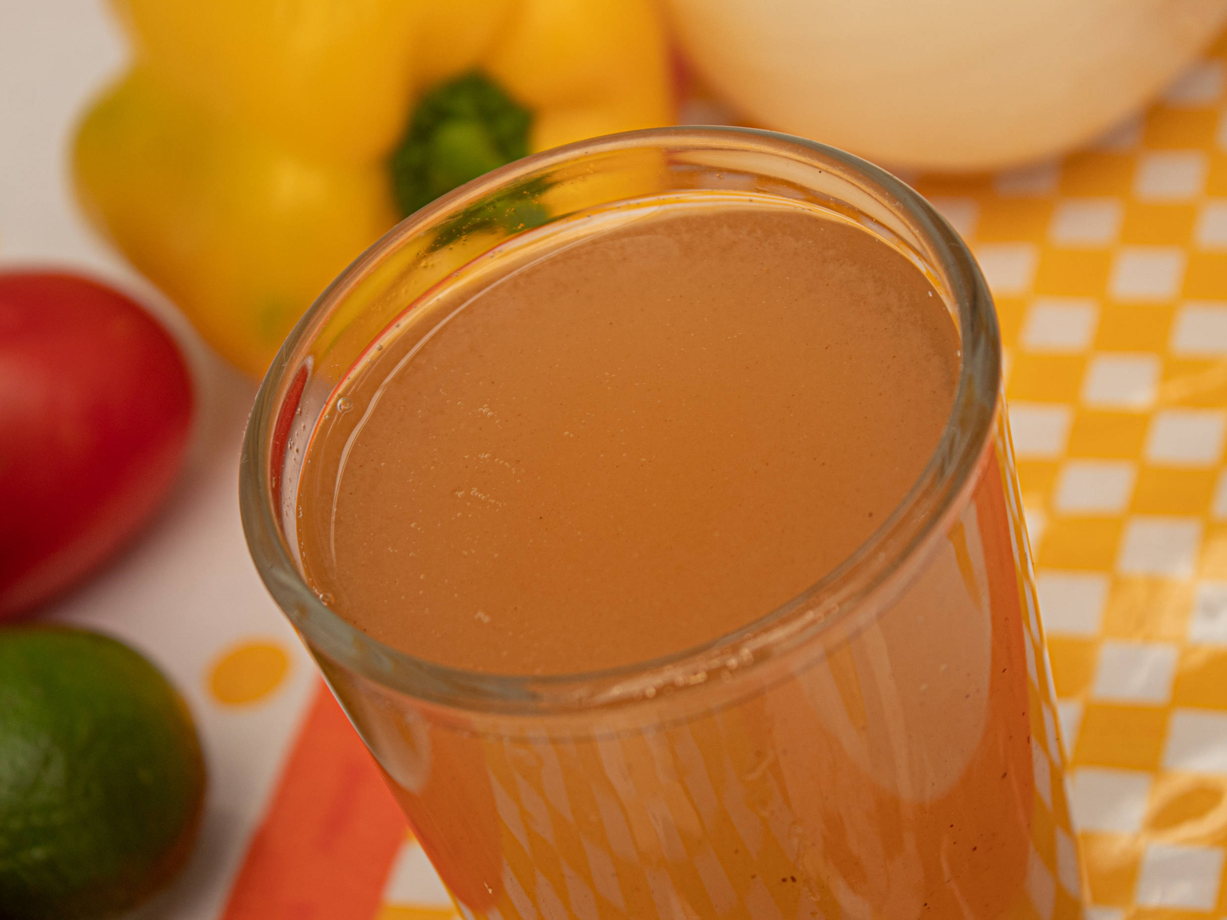 Medio litro de Agua del día