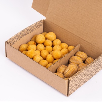 Combo promocional de 20 mini coxinhas + 10 mini churros. Serve 1 pessoa