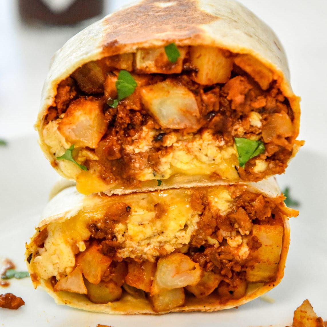 Burrito de Papás con Chorizo y Picadillo+ Refrescó
