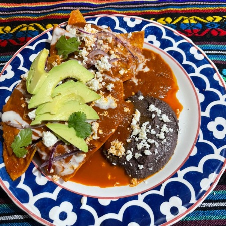 CHILAQUILES ROJOS-CON HUEVO