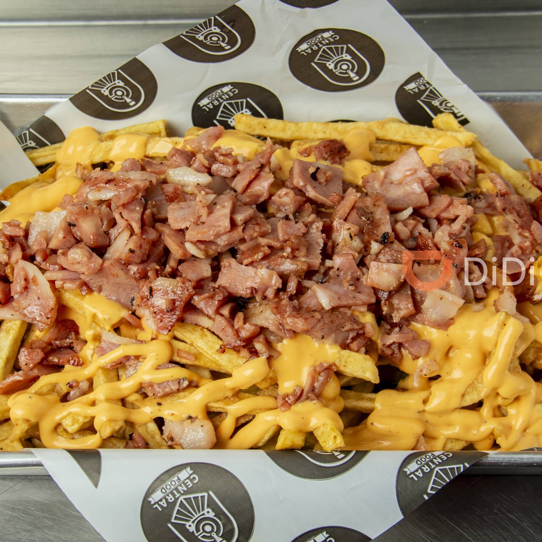Papas Personal Cheddar y Tocineta