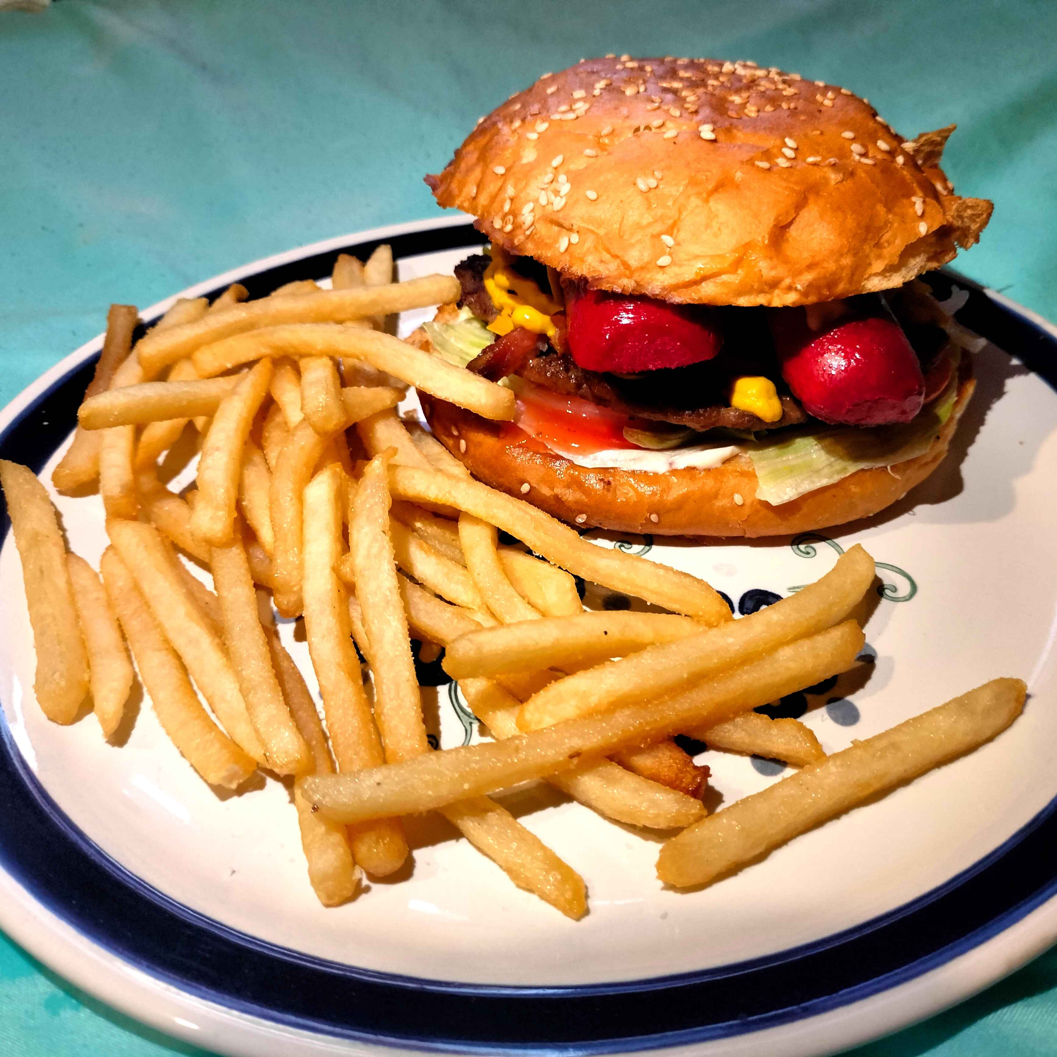 La Viccky Burger+PAPAS!!