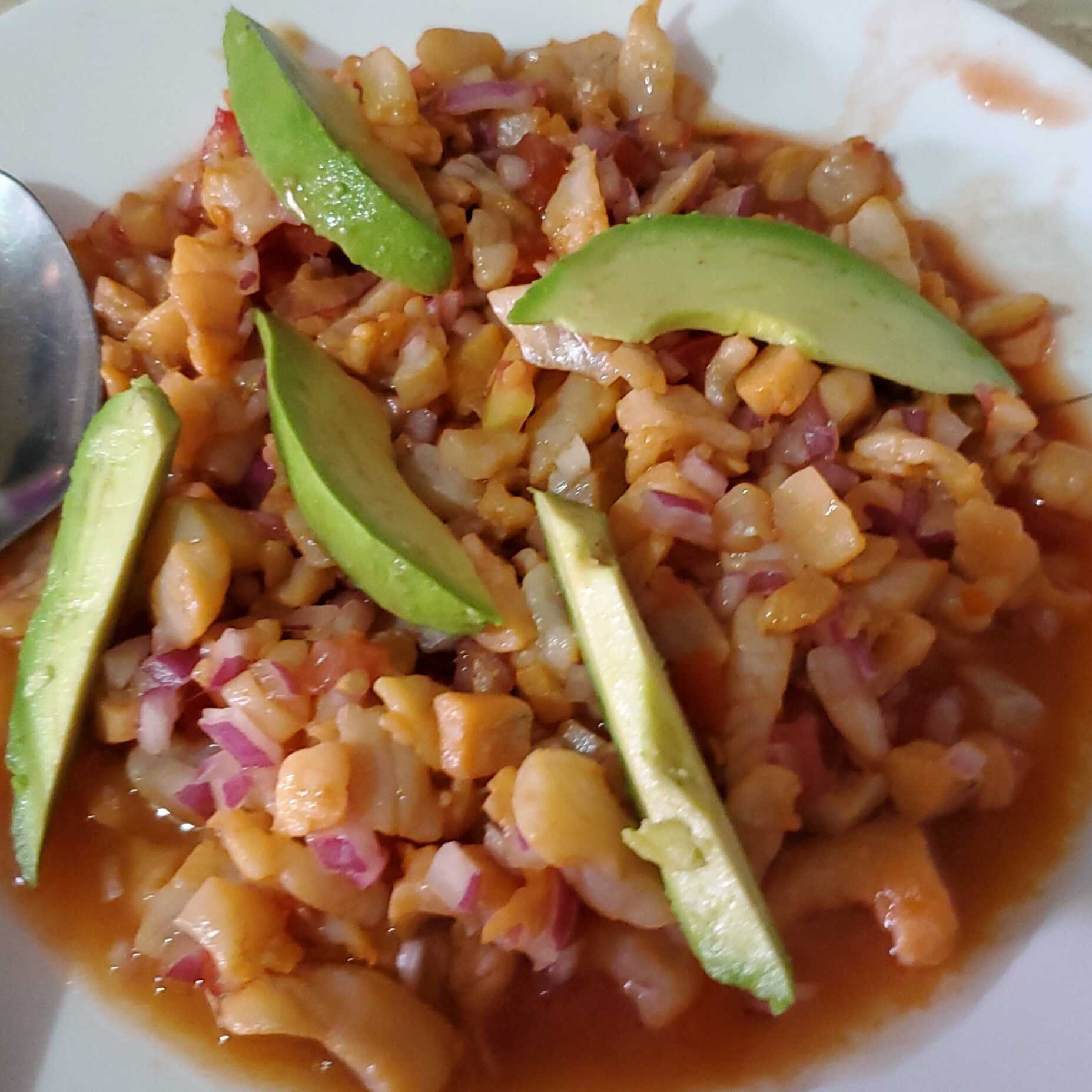 1 Litro de Ceviche de Pescado (INCLUYE TOSTADAS)