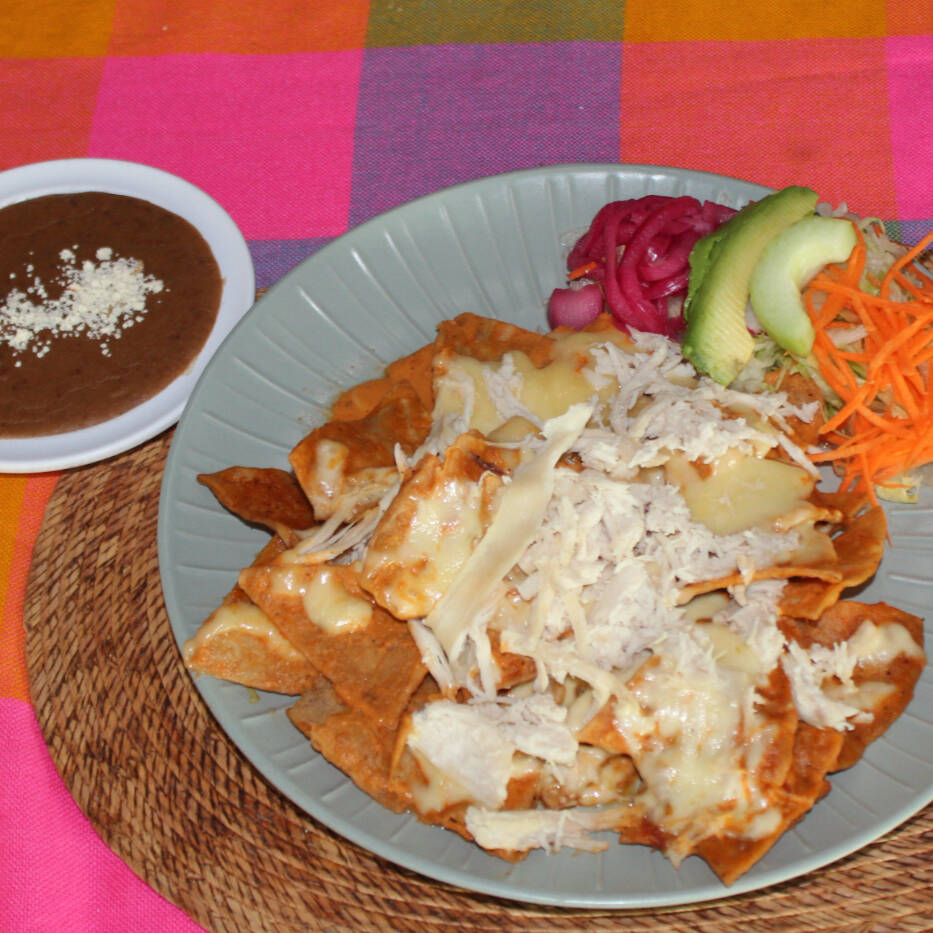 Chilaquiles Con Pollo