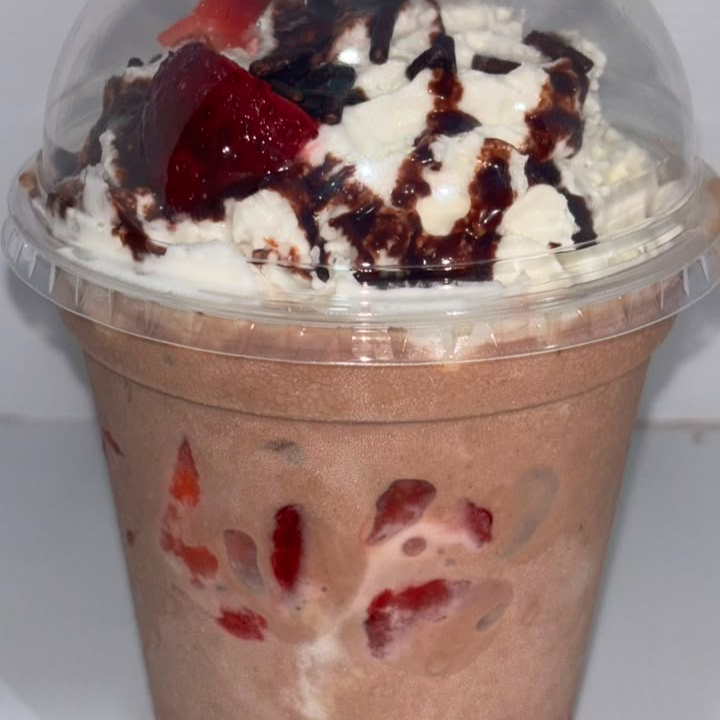 14oz Fresas con Crema