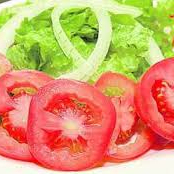 Alface, tomate, cebola, cenoura e beterraba (confirmar a disponibilidade).