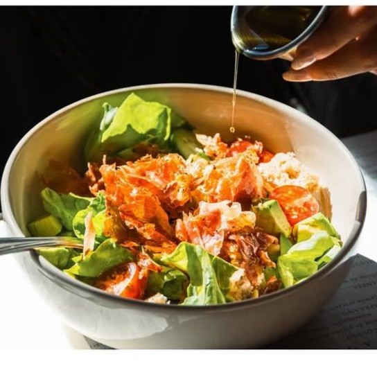 Ensalada Italiana con Serrano