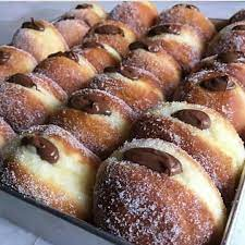 Dona Rellena de NUTELLA