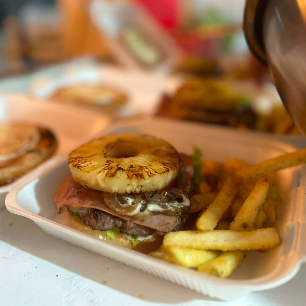 Hamburguesa Hawaiana