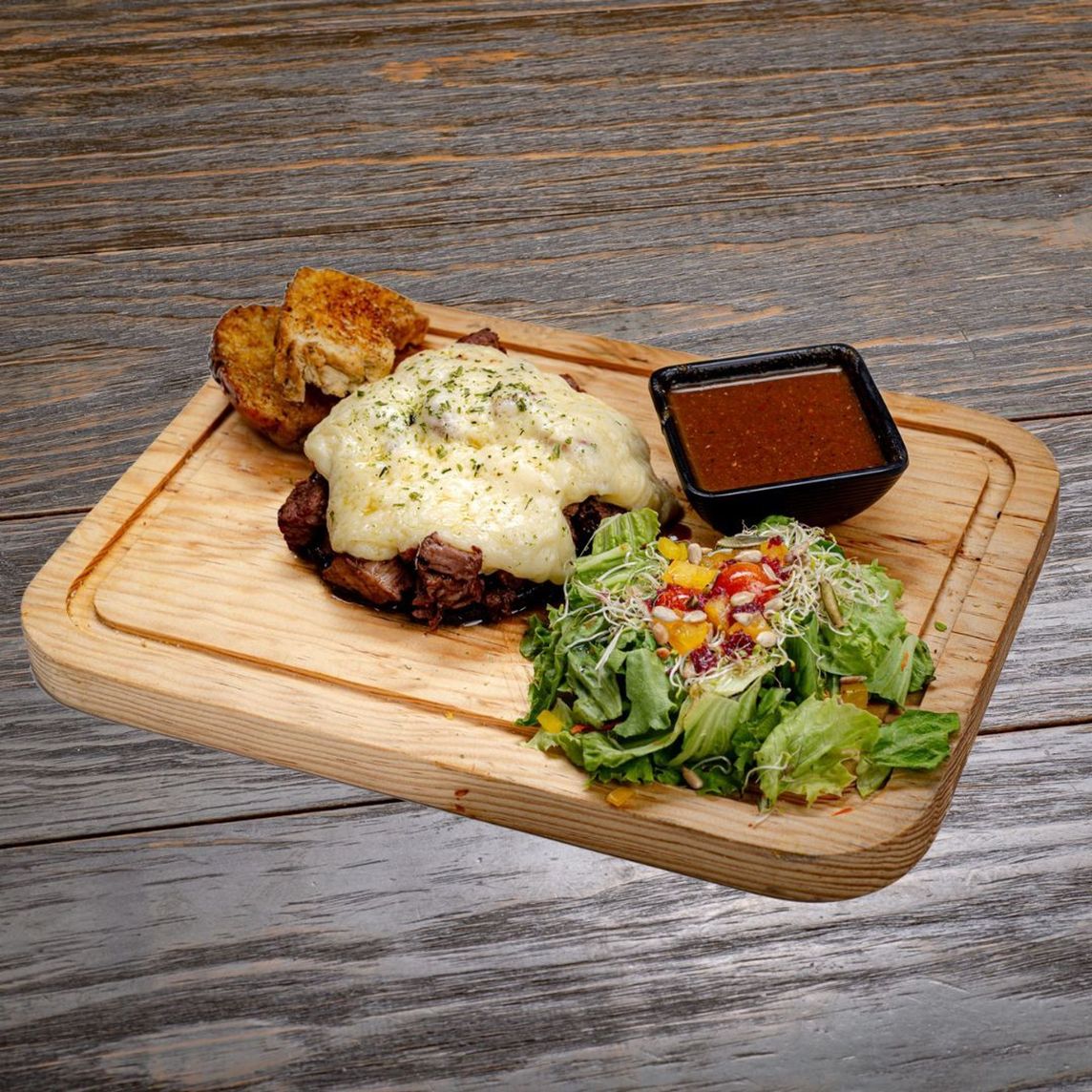 Portobello gratinado con Arrachera