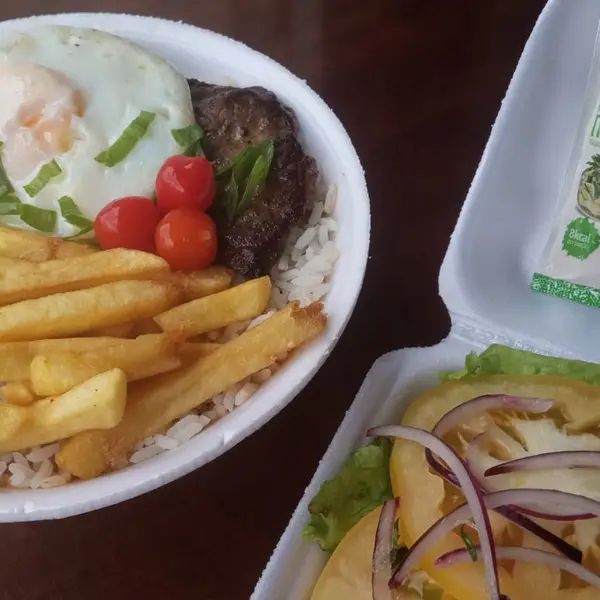 Acompanha, Bife com Ovo, Arroz, Feijão , Batata Frita, Salada