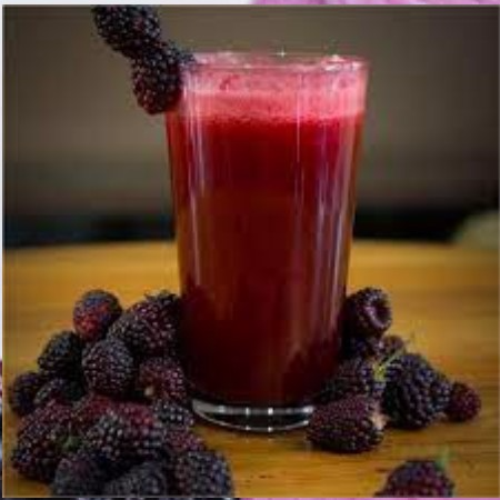 Jugo De Mora En Agua