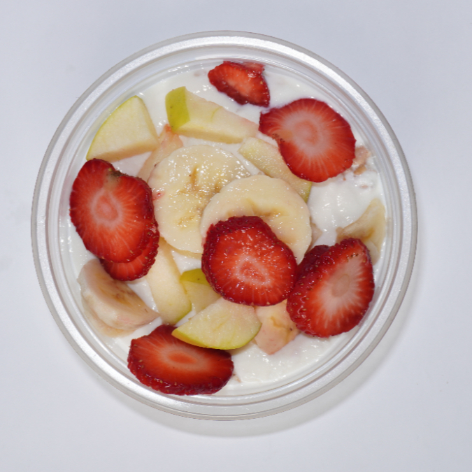 Fruta con Yogurt Grande