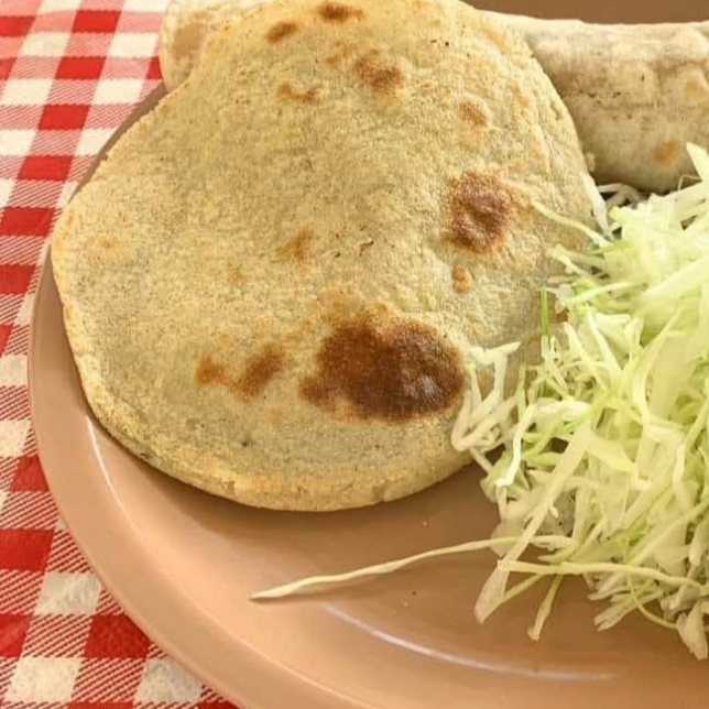 GORDITA DE PICADILLO