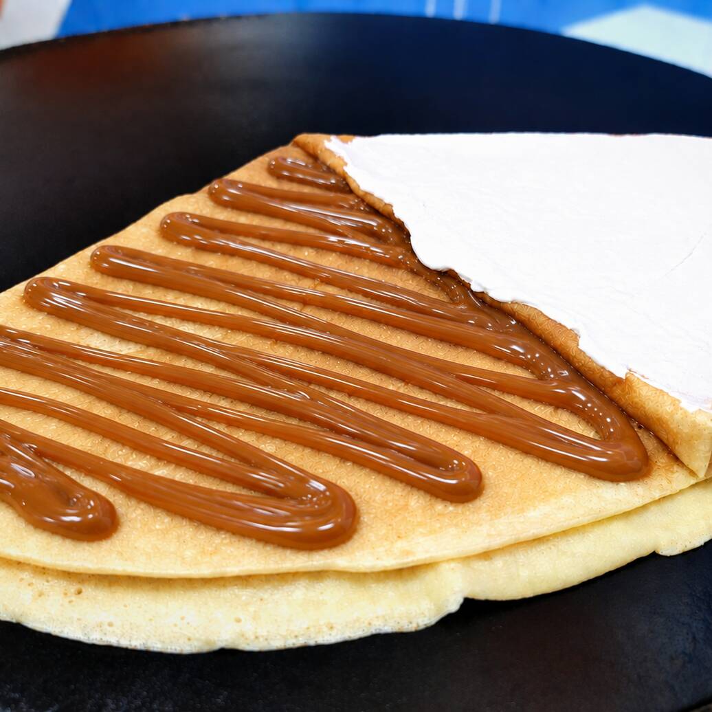 Crepa de Cajeta y Queso Philadelphia
