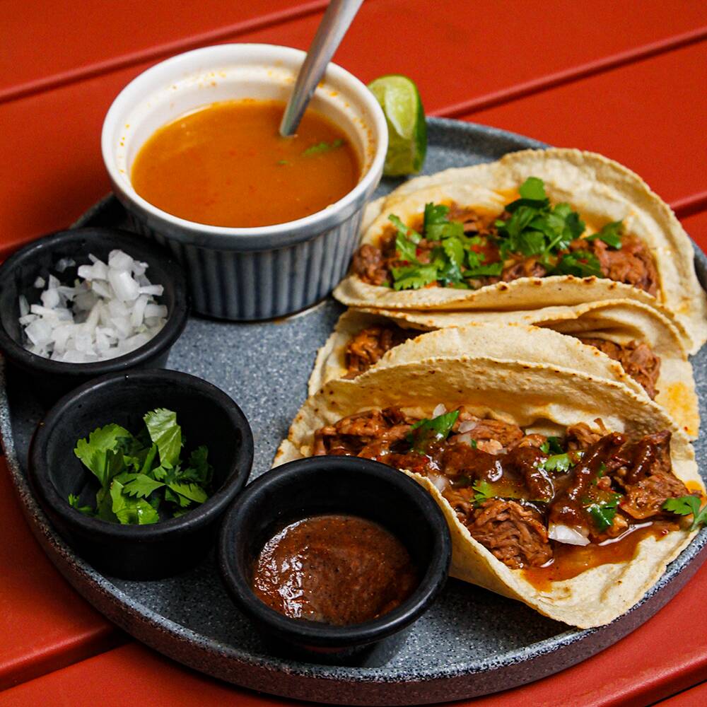 TACO DE BIRRIA