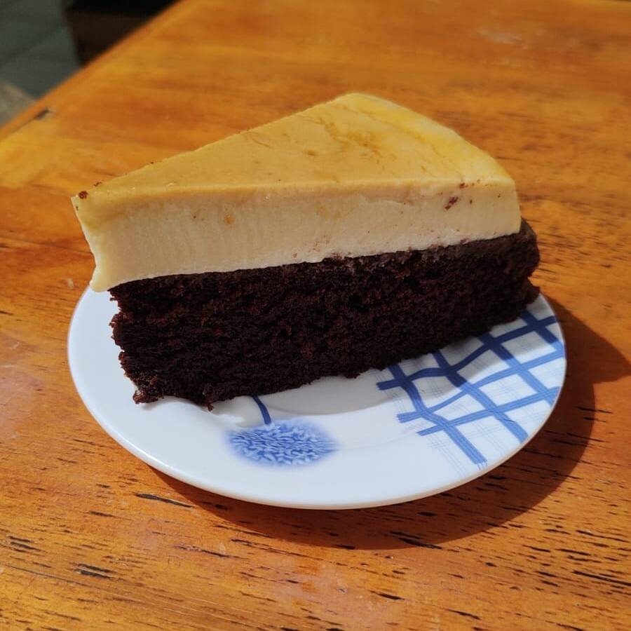 Chocoflan