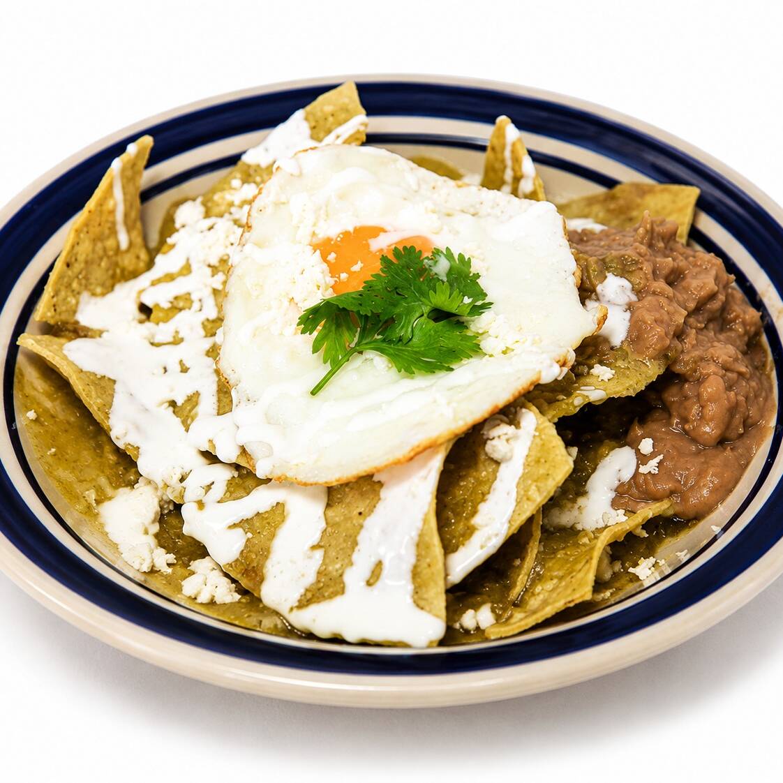 Chilaquiles verdes con huevo