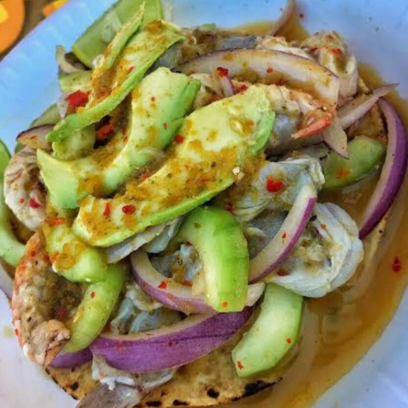 Tostada de aguachiles