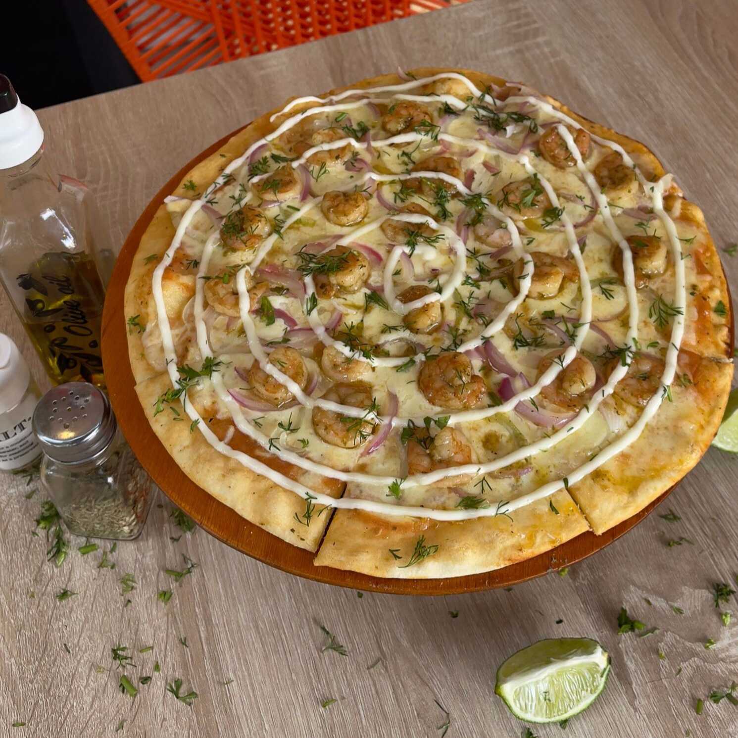 Pizza Caribeña