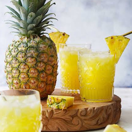 AGUA DE PIÑA