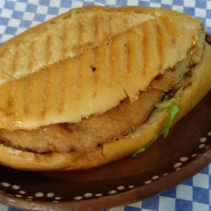 Torta de milanesa de pollo