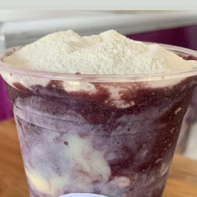 Aos amantes de Leite em Pó e Leite condensado, essa combinação é pra voce. O melhor da região+ 3 camadas de leite em Pó e leite condensado