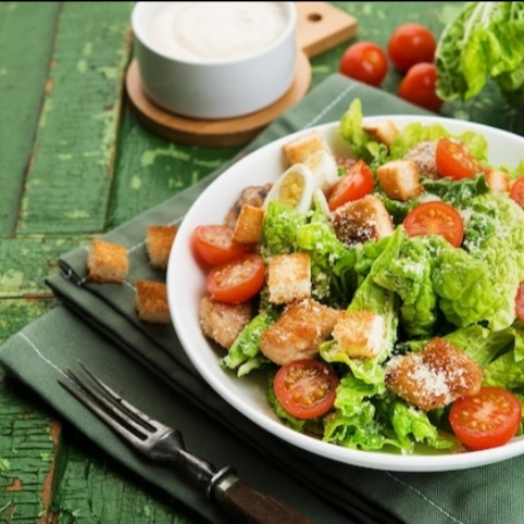 ENSALADA CESAR CON POLLO