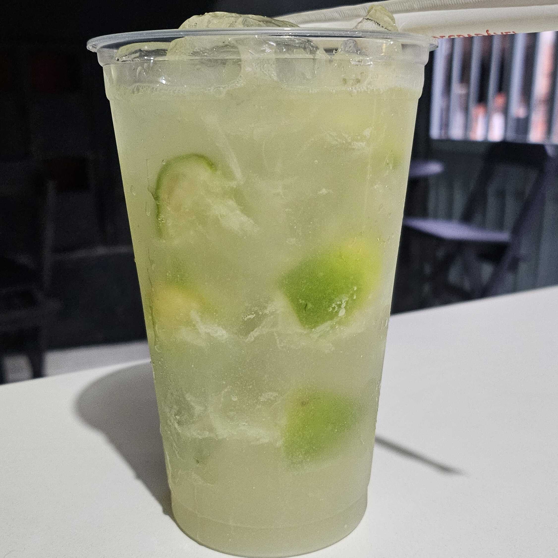700ml de caipirinha de limão com cachaça