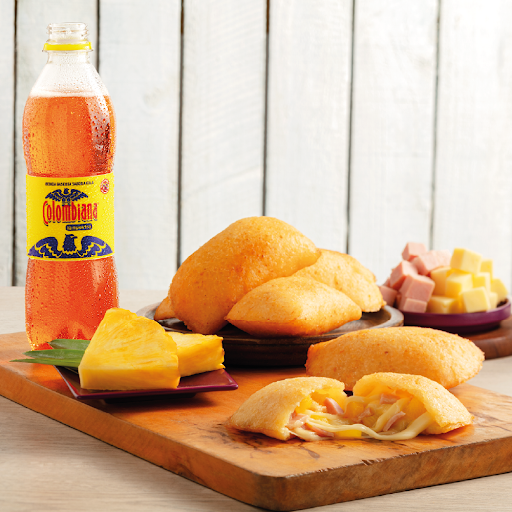 Empanada hawayana
