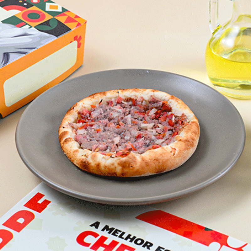 Saboreie a perfeição em cada mordida! Esfiha de carne com recheio suculento e temperos irresistíveis, envolta em uma massa levíssima. A escolha ideal para quem busca um lanche rápido e delicioso. Peça agora e experimente o verdadeiro sabor!