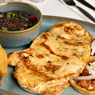 PECHUGA DE POLLO A LA PLANCHA