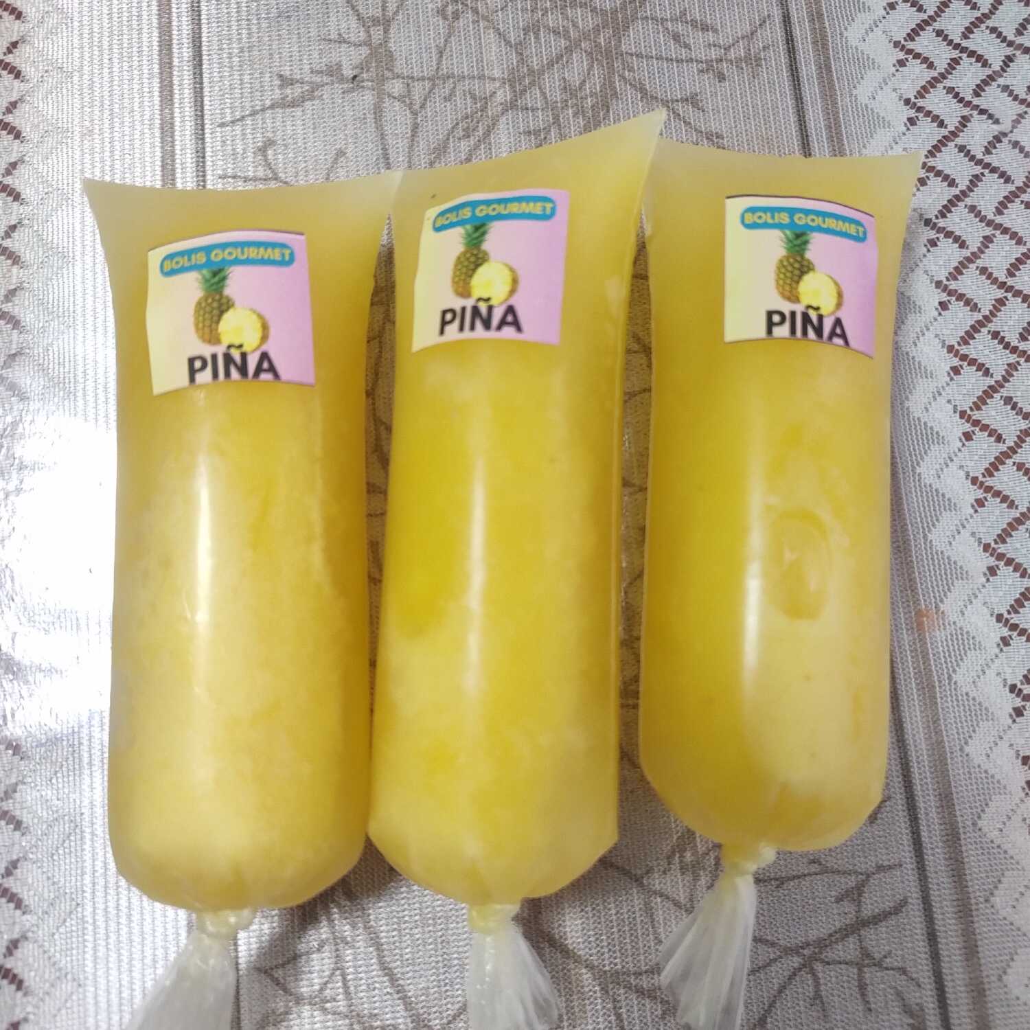 Boli de Agua de Piña