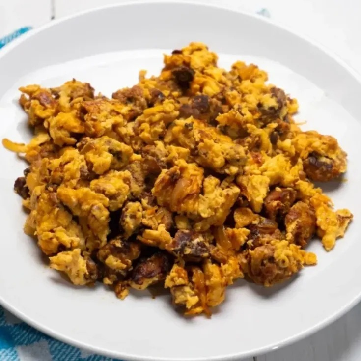 Huevos con Longaniza