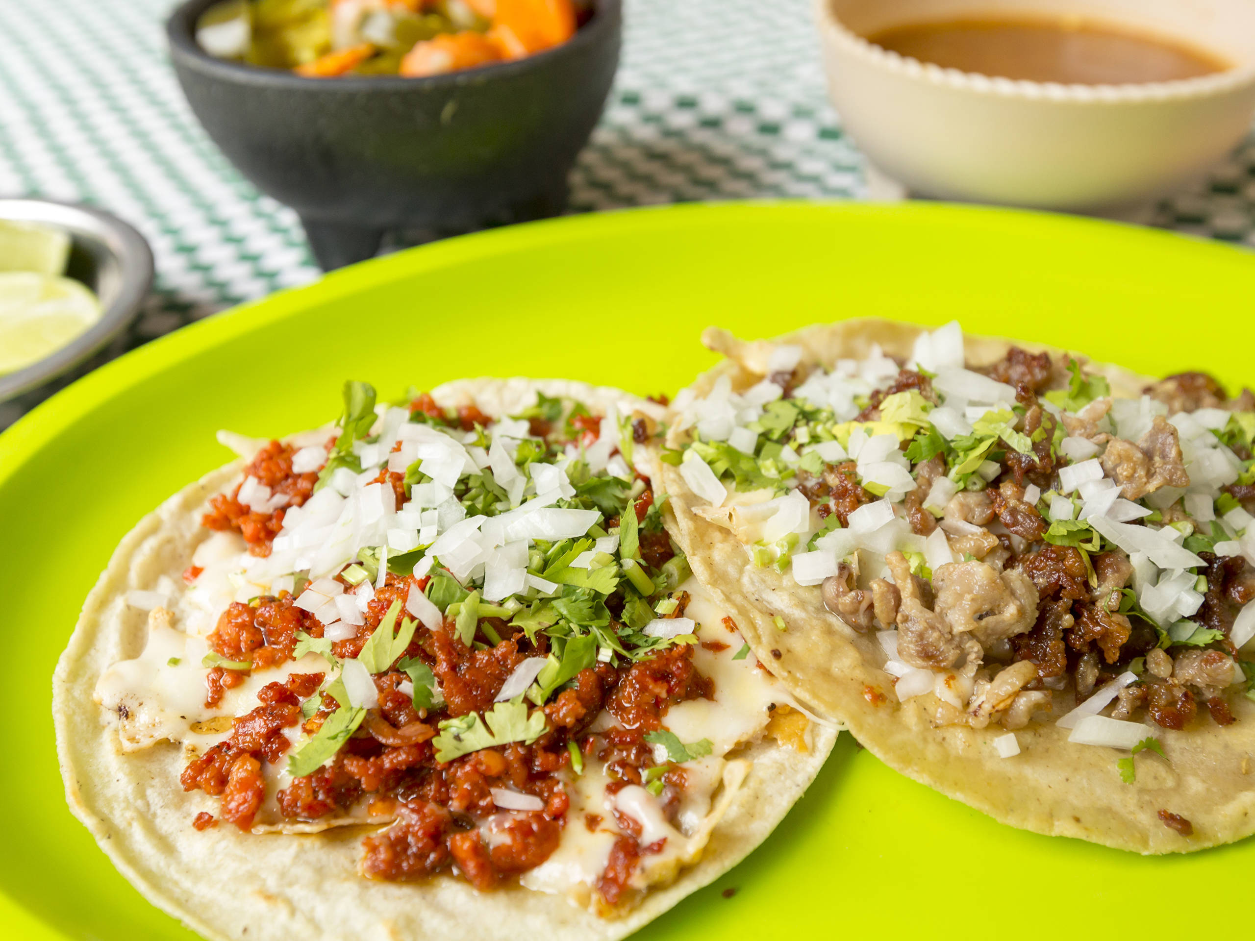 Taco de Bisteck con Queso