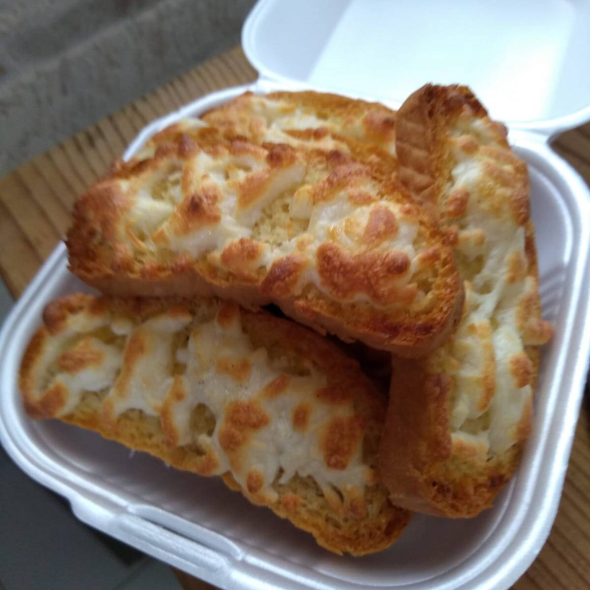 Pan con Ajo