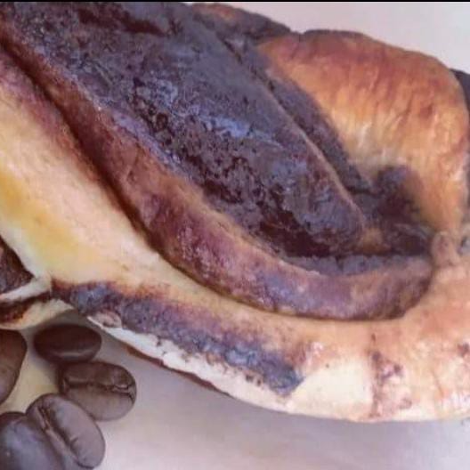 Trenza de masa madre con chocolate