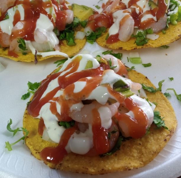 COCKTELES Y CAMPECHANAS “EL CHAN-CHAN”