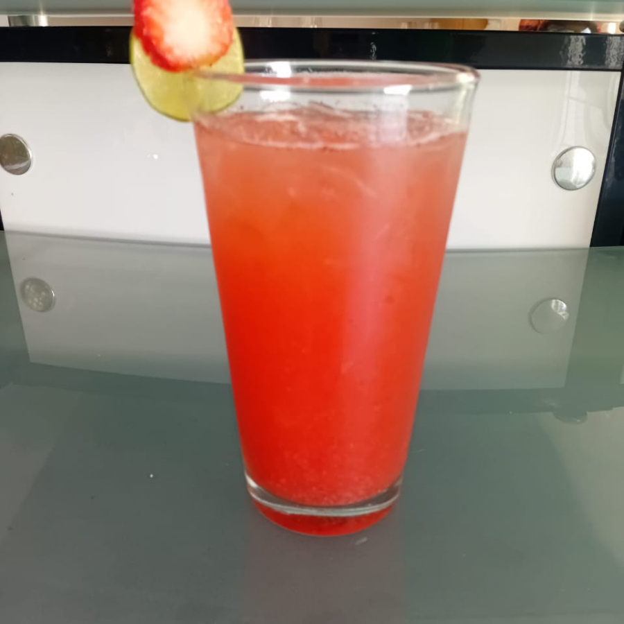 LIMONADA FRESA NATURAL