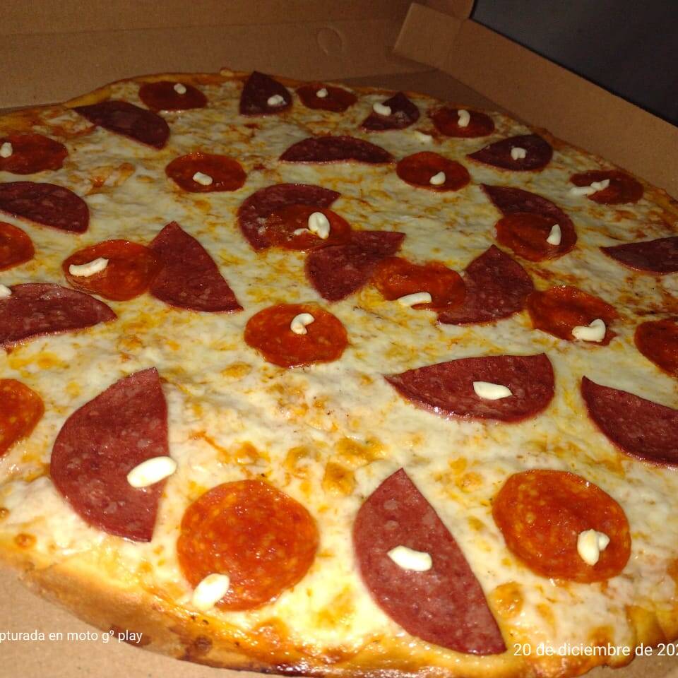 Pizza Toscana Grande