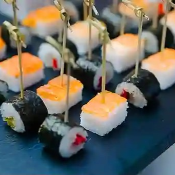 Maki Pulpo Acevichado 10 Cortes