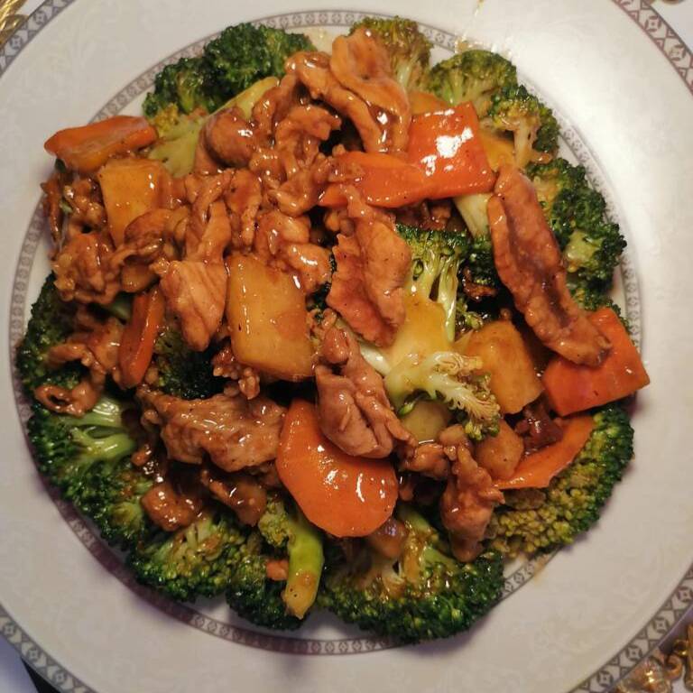 Bistec Con Brócoli