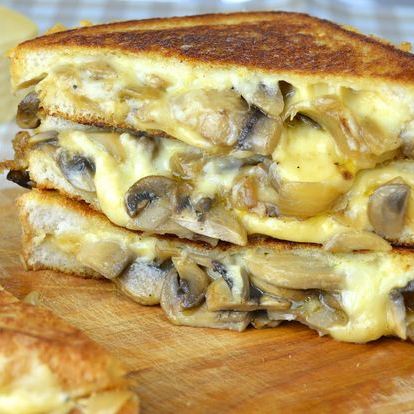 Pizzandwich Champiñones