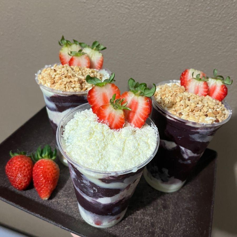 3 copos de açai de 300ml mousse de uva, banana e leite em po